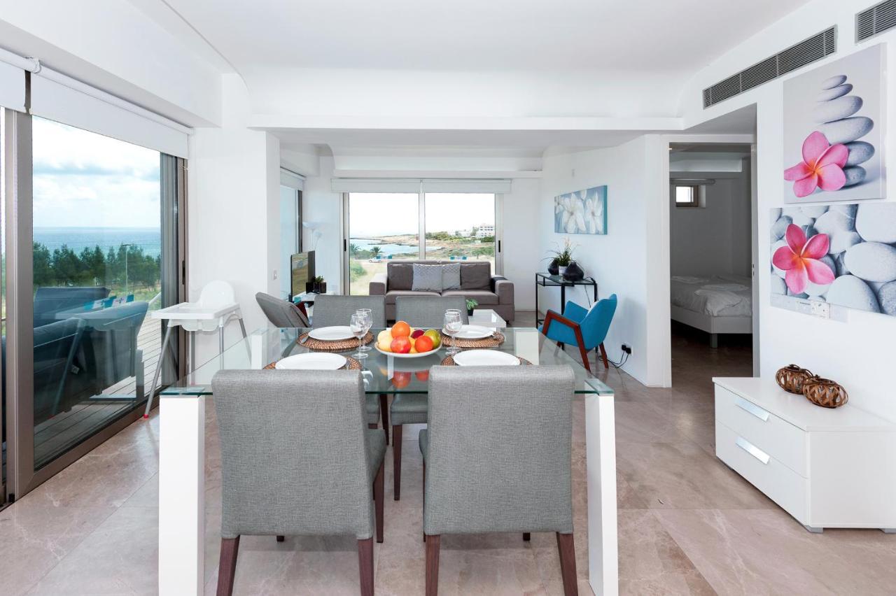 Apartment Marisol - Beachfront Protarász Kültér fotó